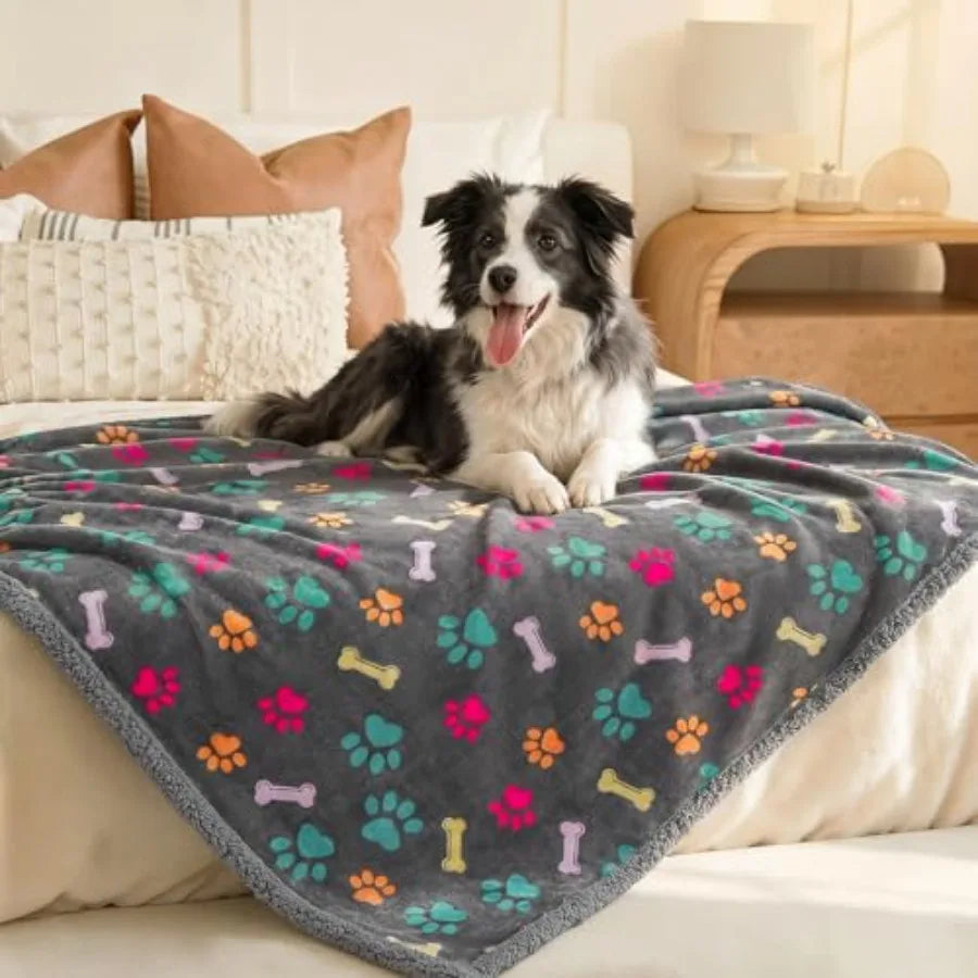 Waterproof Pet Blankets for Couch Sofa Bed Cover Cat Liquid Pee Proof Washable Soft Fluffy Large Dog Blanket Reversible Furnitu