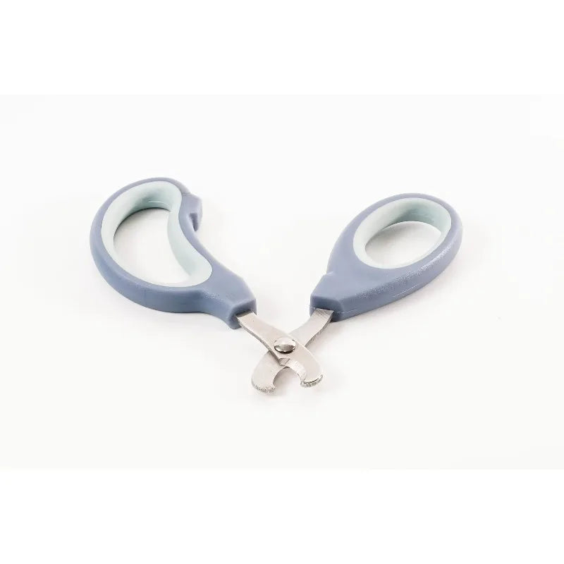 Cat Nail Clipper，Stainless-steel cutting edges and built-in blade notches help keep the nail in place while cutting.
